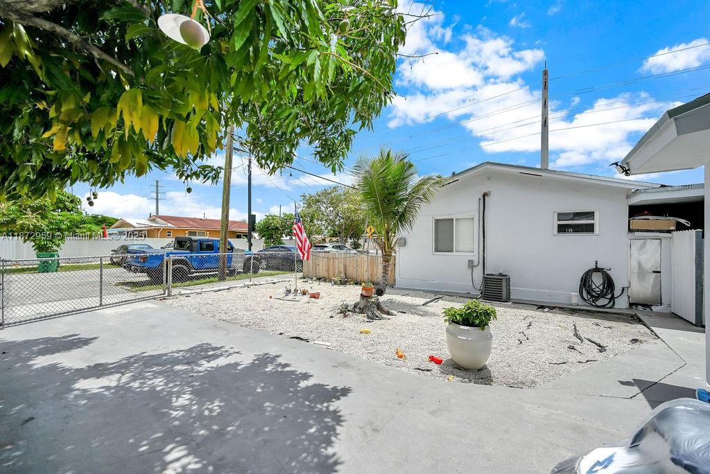 FAIRLAWN - Residential Income