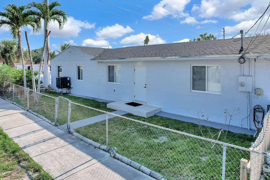 FAIRLAWN - Residential Income