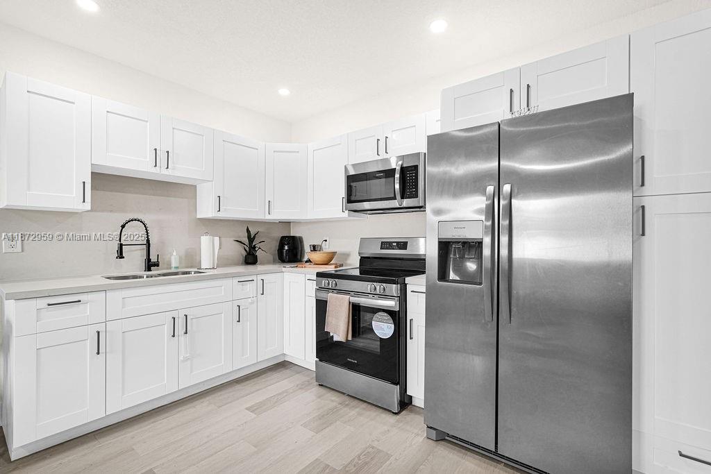 FAIRLAWN - Residential Income