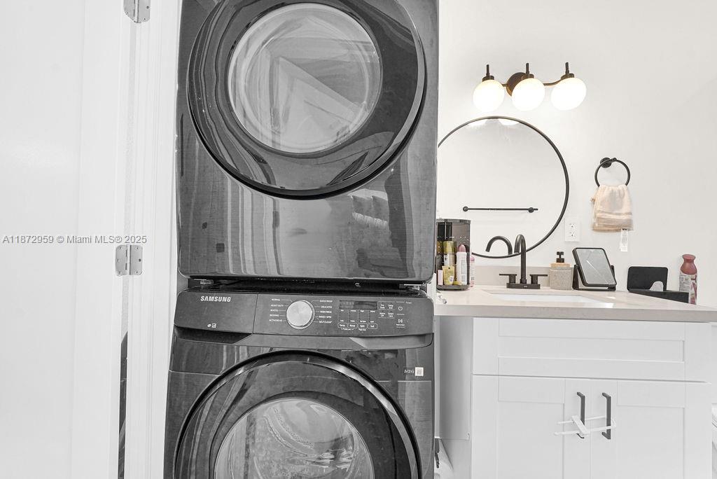 FAIRLAWN - Residential Income