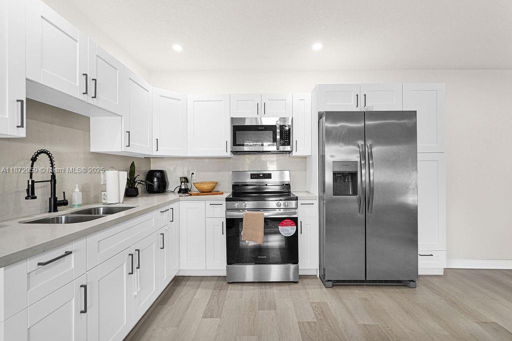 FAIRLAWN - Residential Income