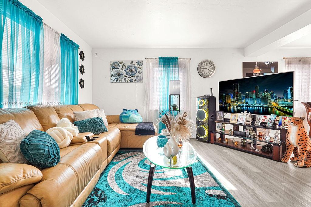 FAIRLAWN - Residential Income