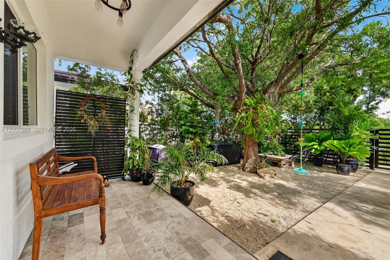 FLAMINGO PARK - Residential