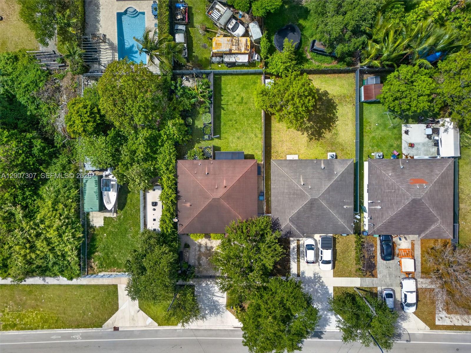 FLAMINGO PARK - Residential