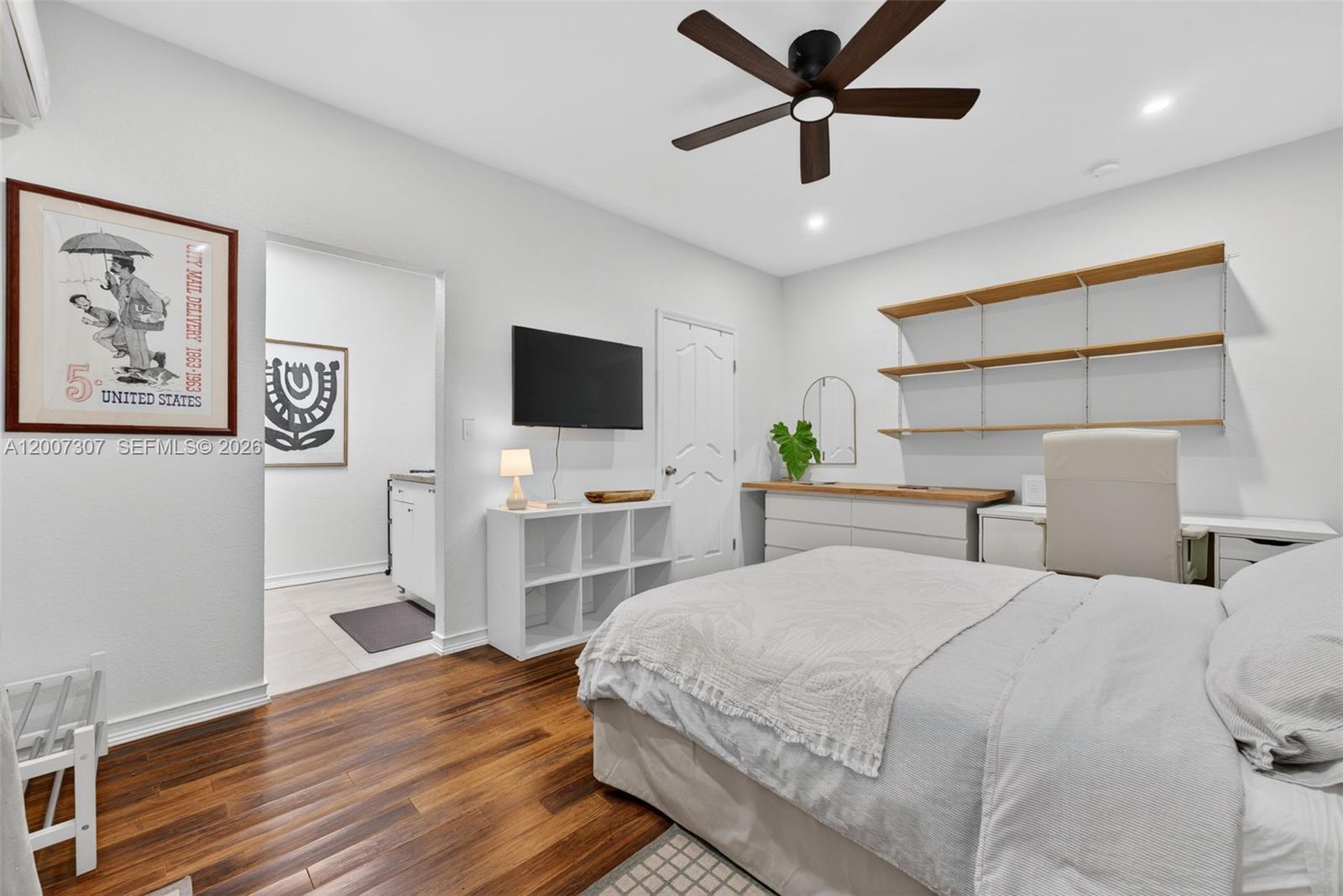 FLAMINGO PARK - Residential