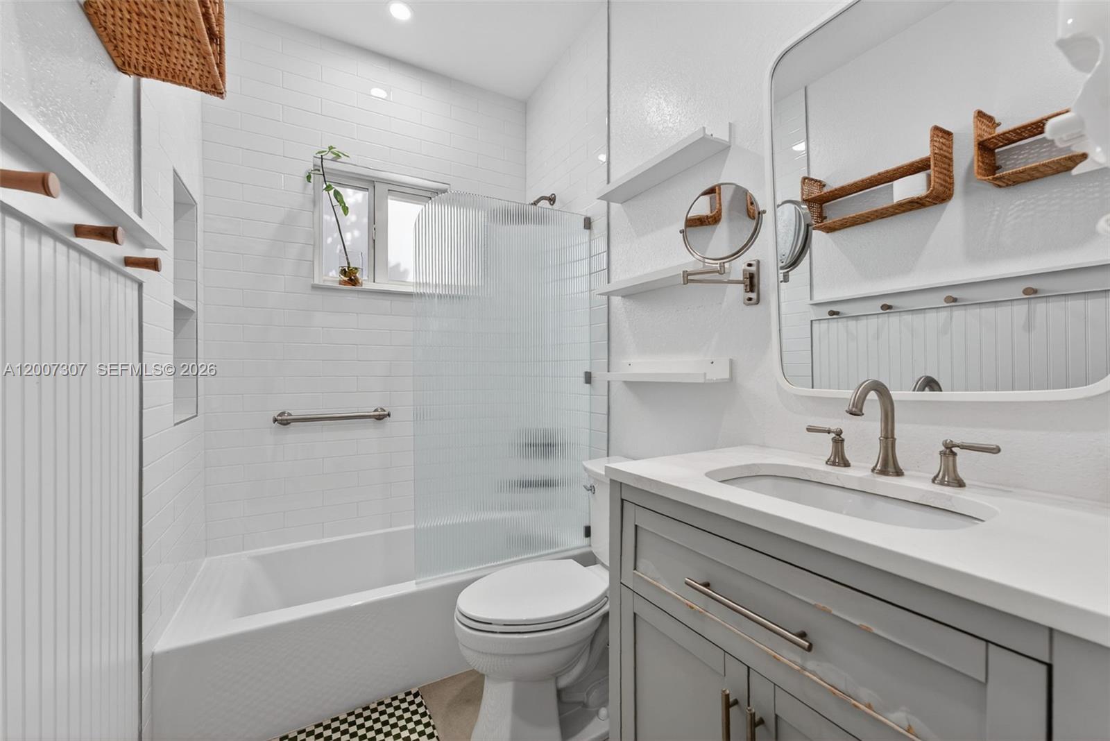 FLAMINGO PARK - Residential