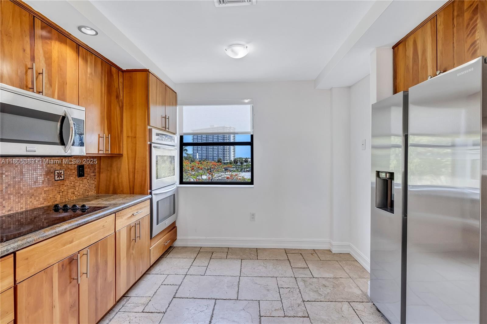 POINCIANA IS YT & RCQ CLU - Residential