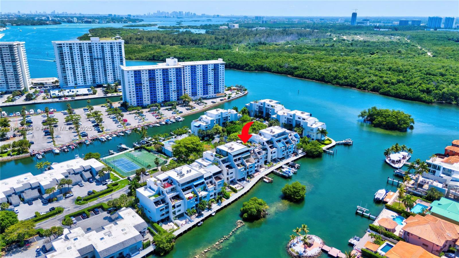 401 Poinciana Dr 1225