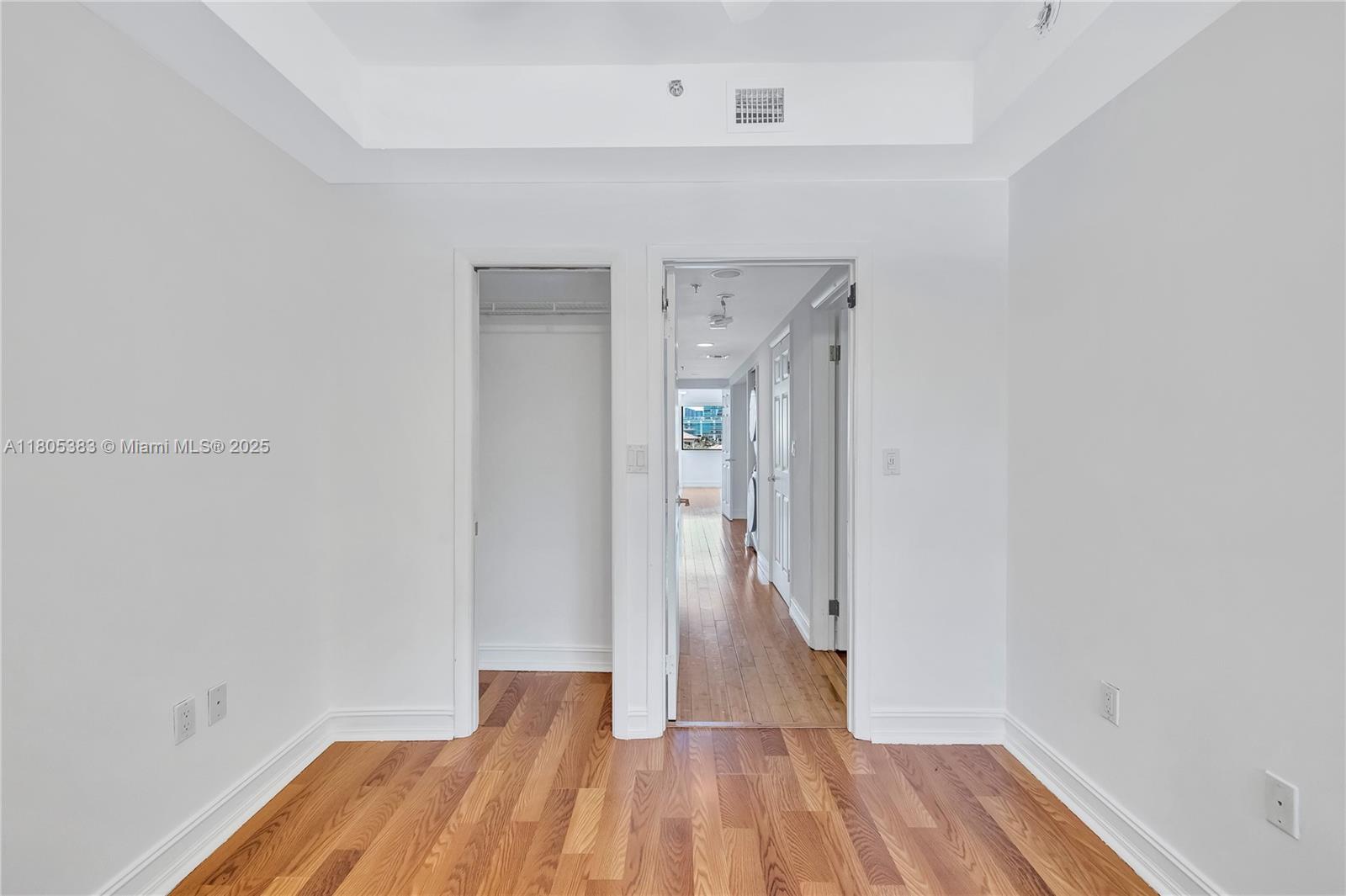 POINCIANA IS YT & RCQ CLU - Residential