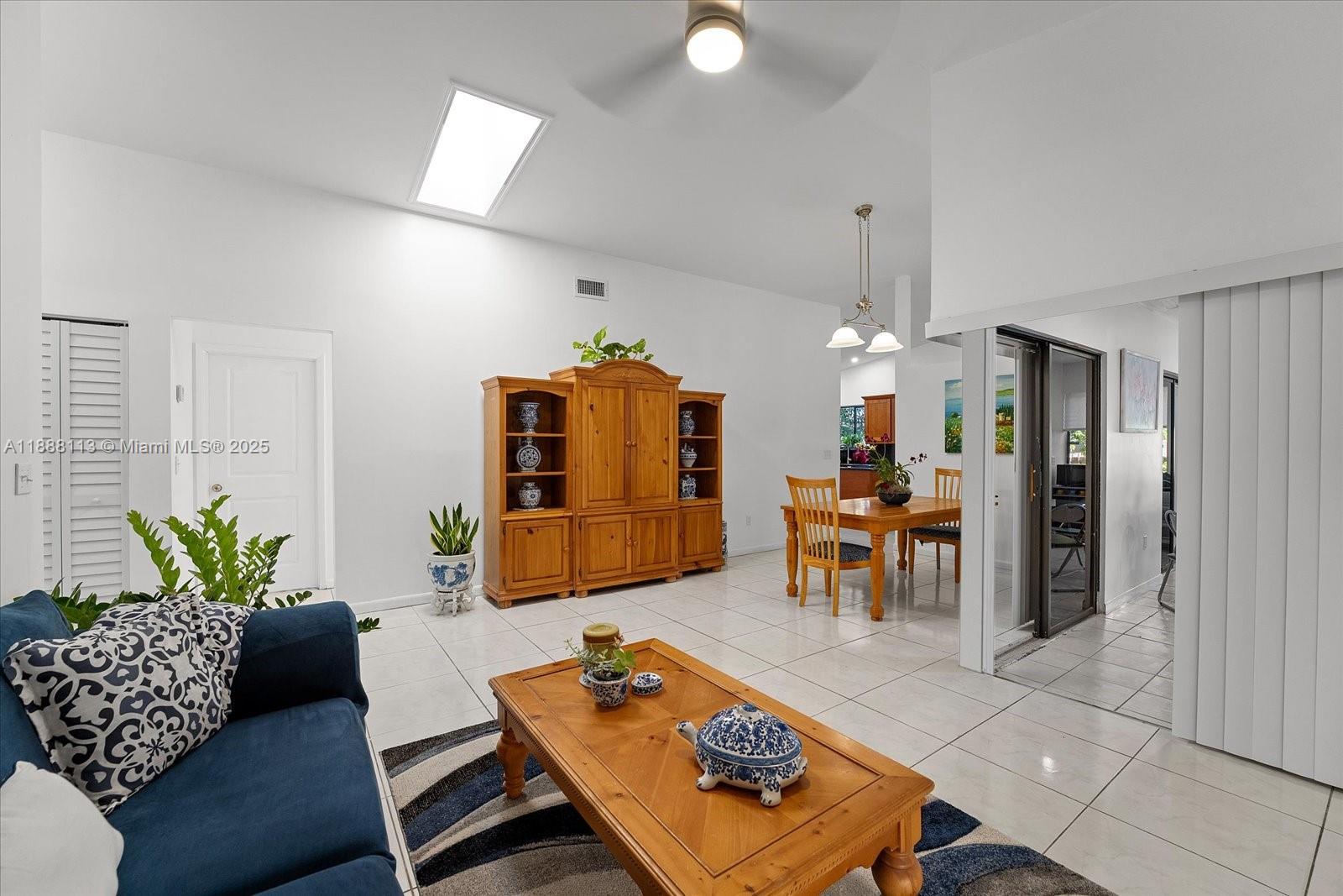 COUNTRY STAR SEC 1 - Residential