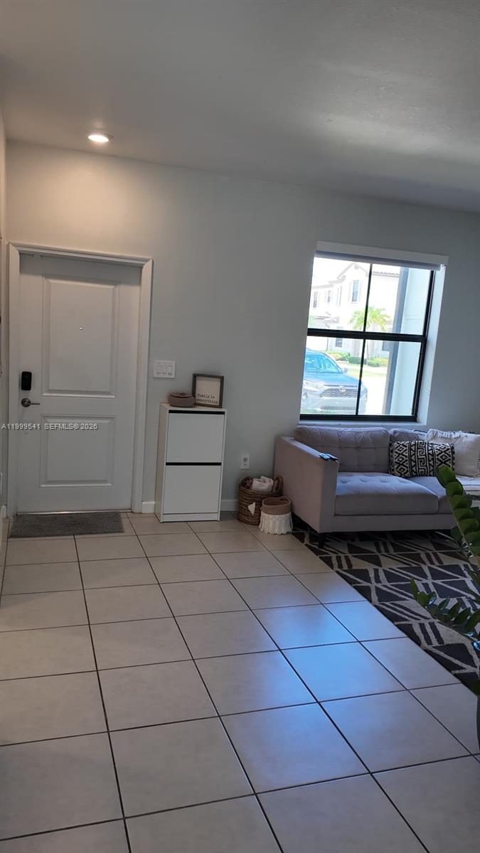 SILVER PALM RESIDENTIAL H - Residential