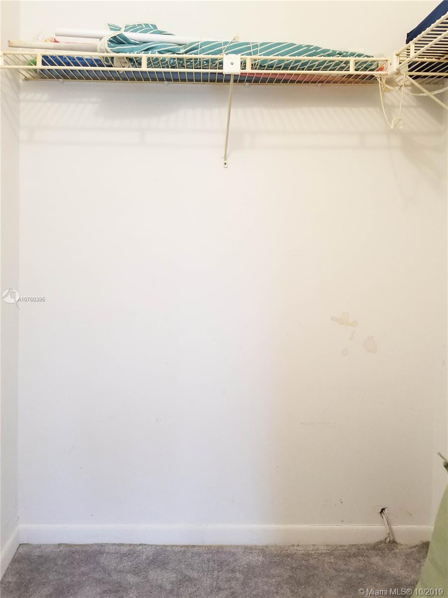 APPLEGREEN APTS 1 - Residential