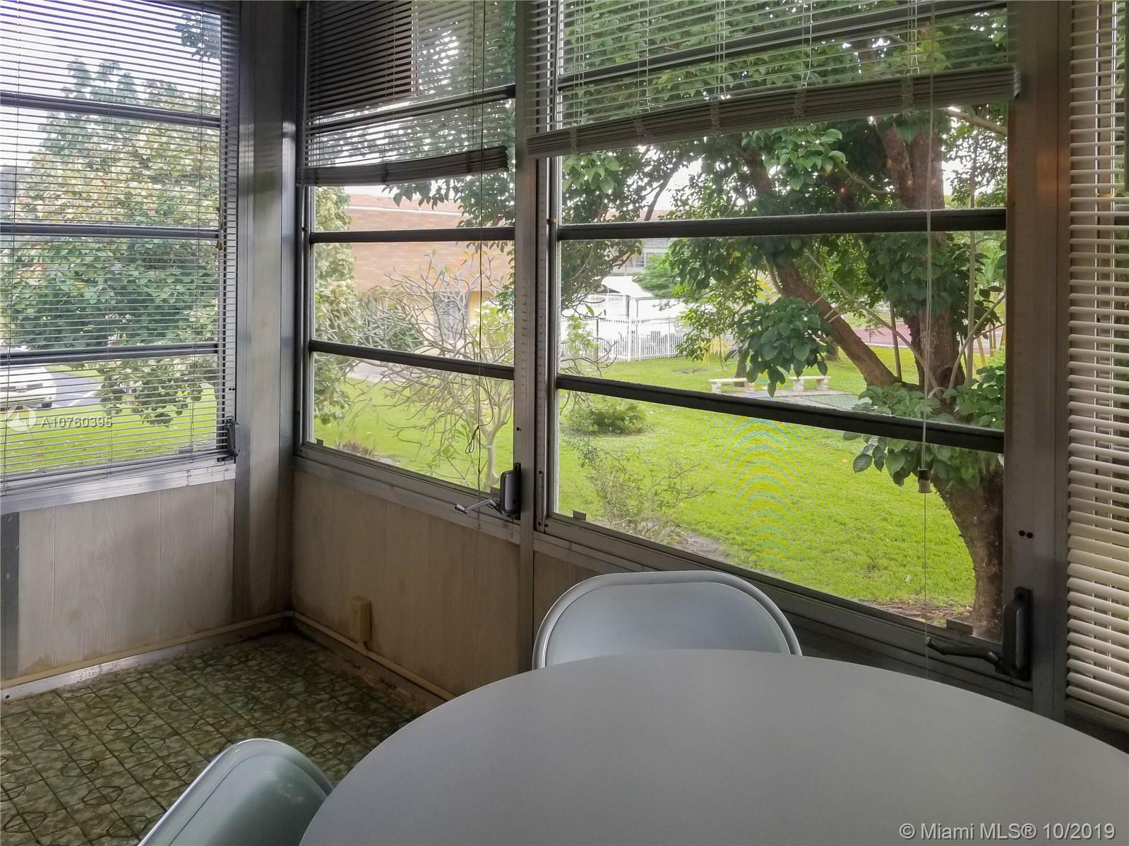 APPLEGREEN APTS 1 - Residential