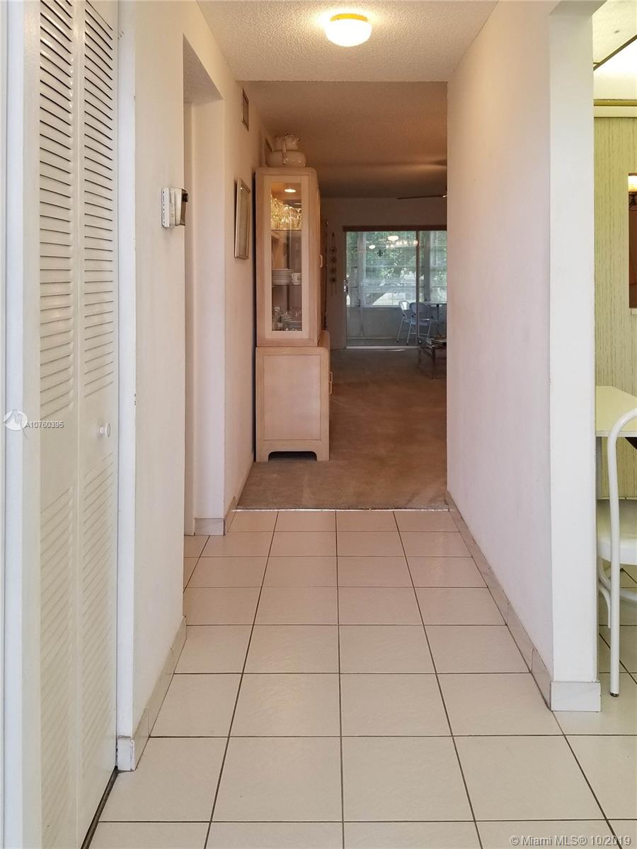 APPLEGREEN APTS 1 - Residential