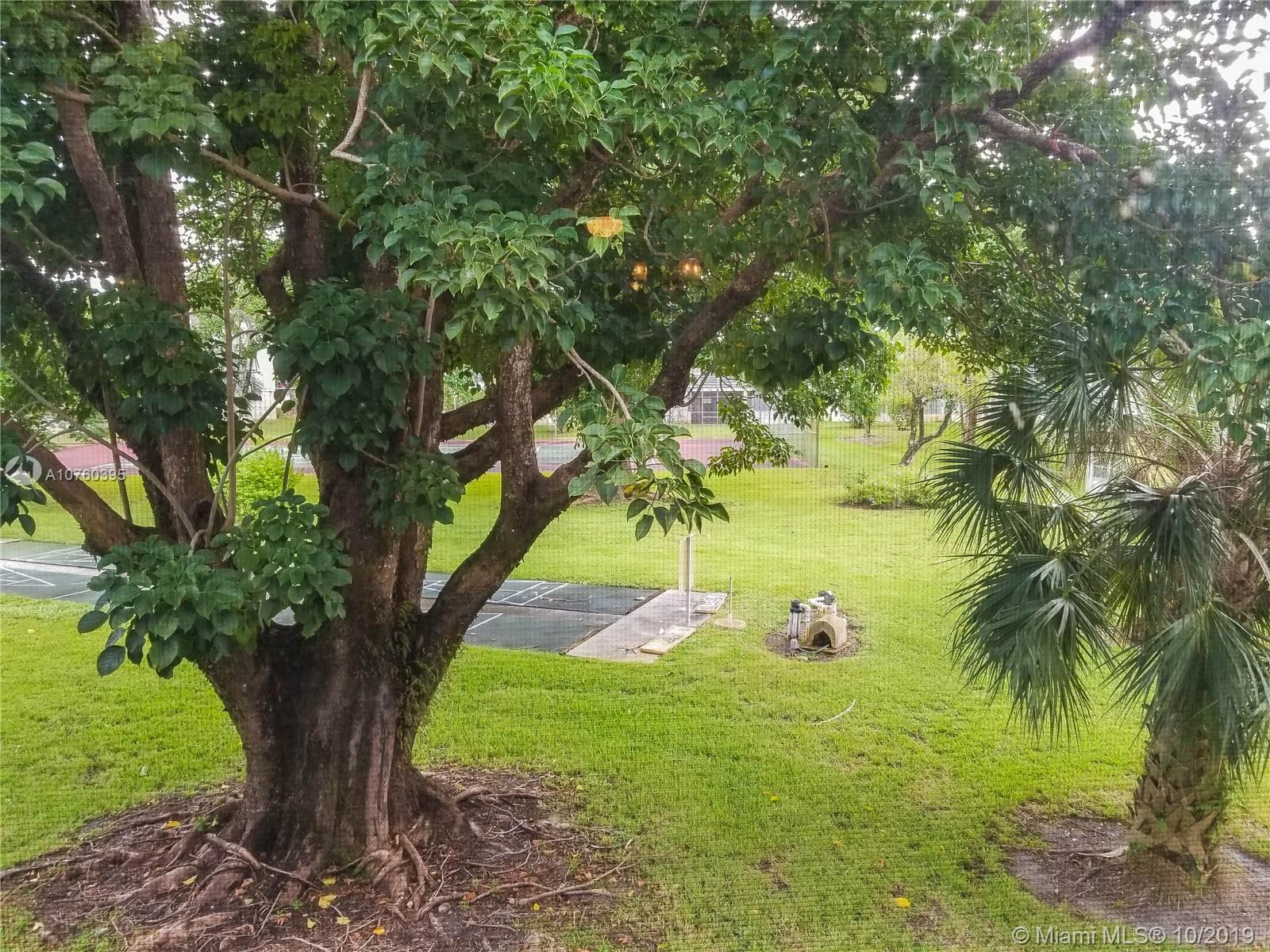 APPLEGREEN APTS 1 - Residential