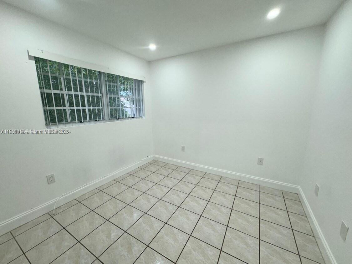 SUNRISE AT SUNSET VIEW CO - Residential Lease