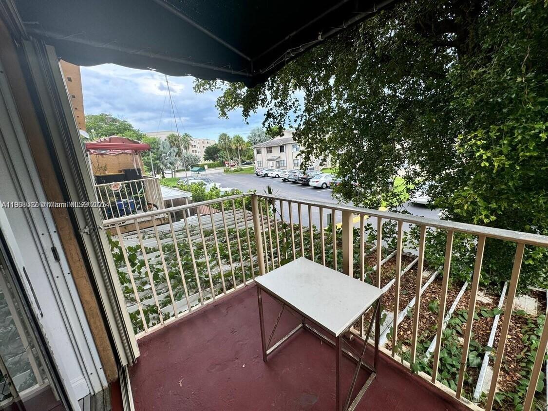 SUNRISE AT SUNSET VIEW CO - Residential Lease