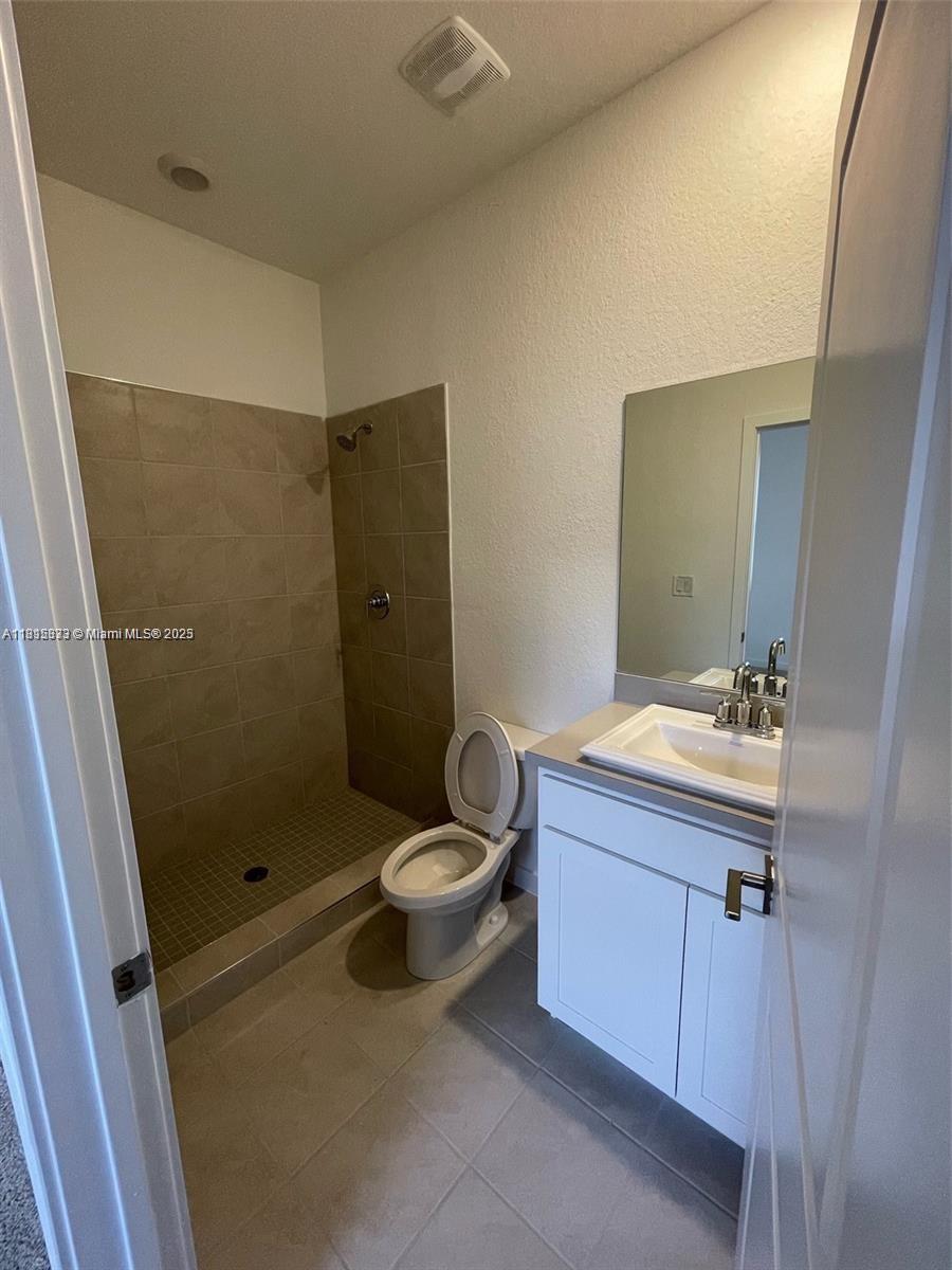 FVP SUBDIVISION - Residential Lease