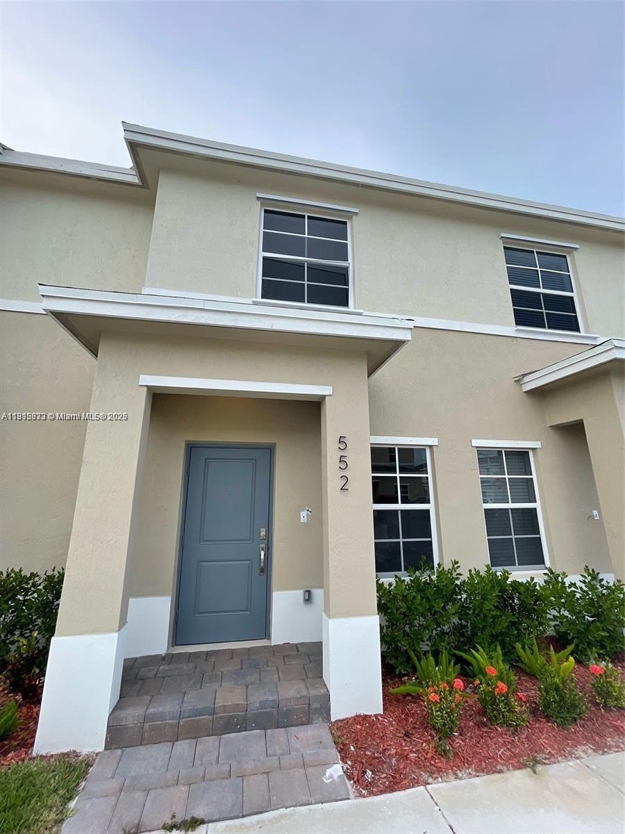 Beautiful modern townhouse for rent located in the exclusive community of Keys Pointe in Florida City. This 2-bedroom, 2.5-bath home features a kitchen with stainless steel appliances, in-unit washer and dryer, and a private patio. The community offers a pool, gym, playground, and security. Excellent location near the Turnpike, shopping centers, and schools. Move-in ready—enjoy comfortable and secure living today!