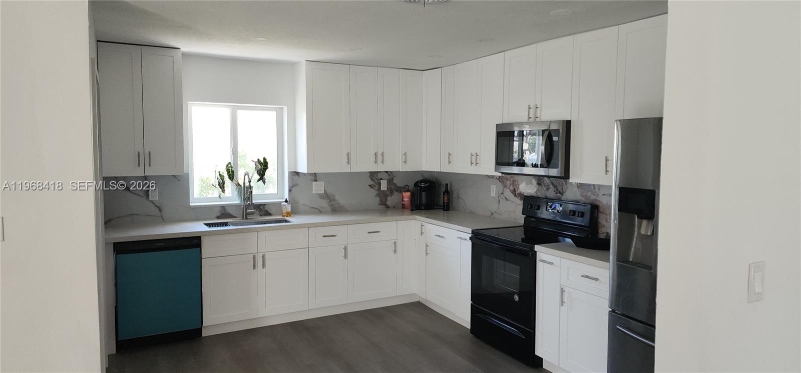 CAROL CITY 4TH ADDN - Residential