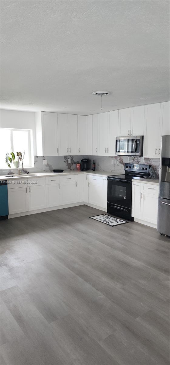 CAROL CITY 4TH ADDN - Residential