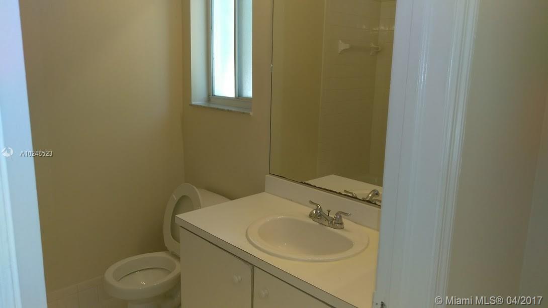 WEITZER SERENA LAKES TOWN - Residential Lease