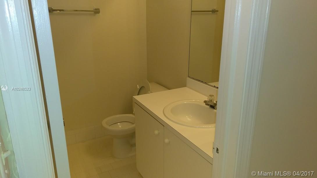 WEITZER SERENA LAKES TOWN - Residential Lease