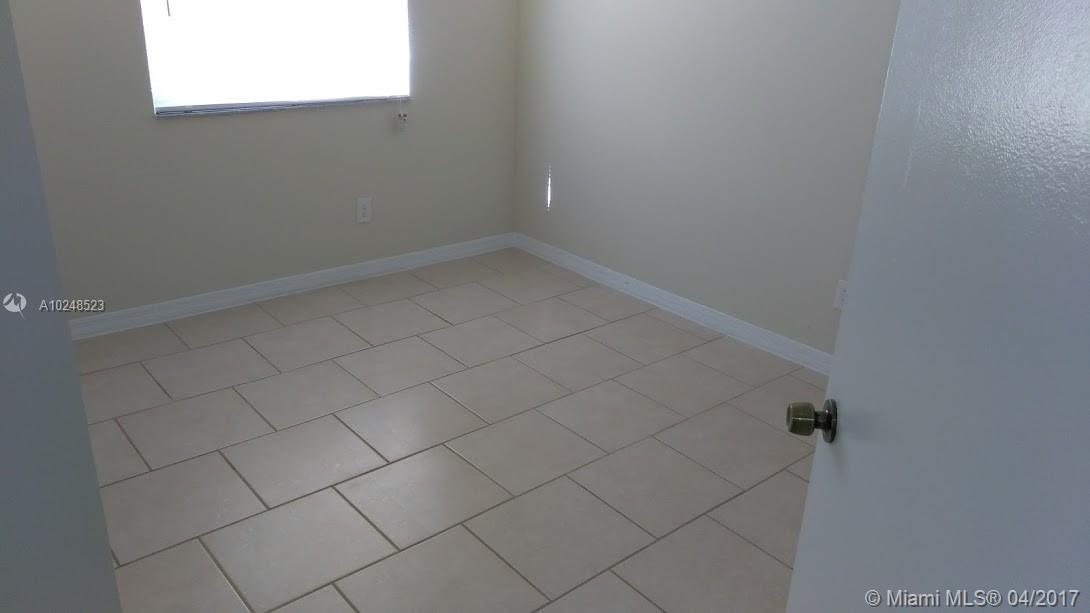 WEITZER SERENA LAKES TOWN - Residential Lease