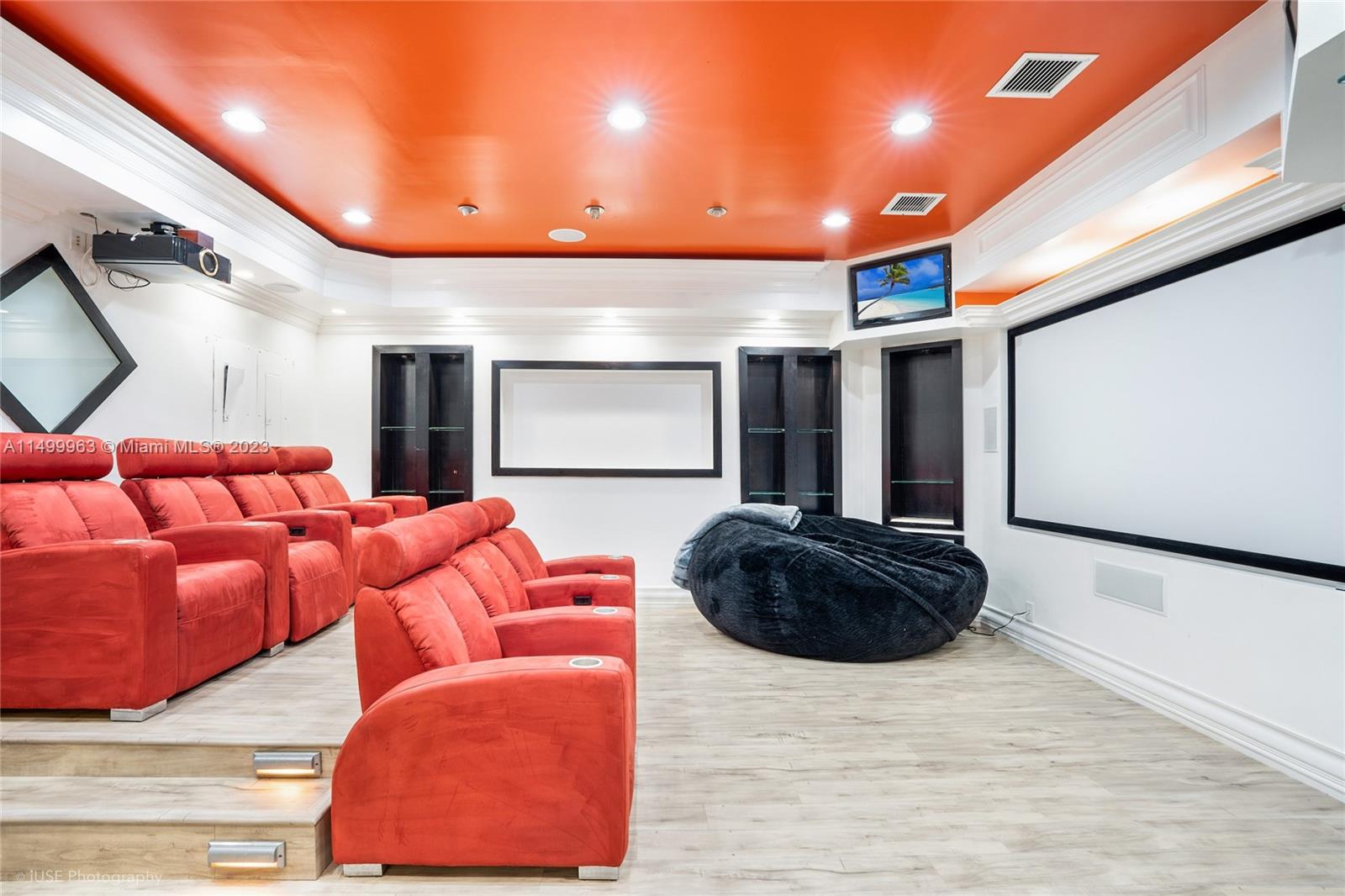 LONG LAKE RANCHES PLAT TH - Residential