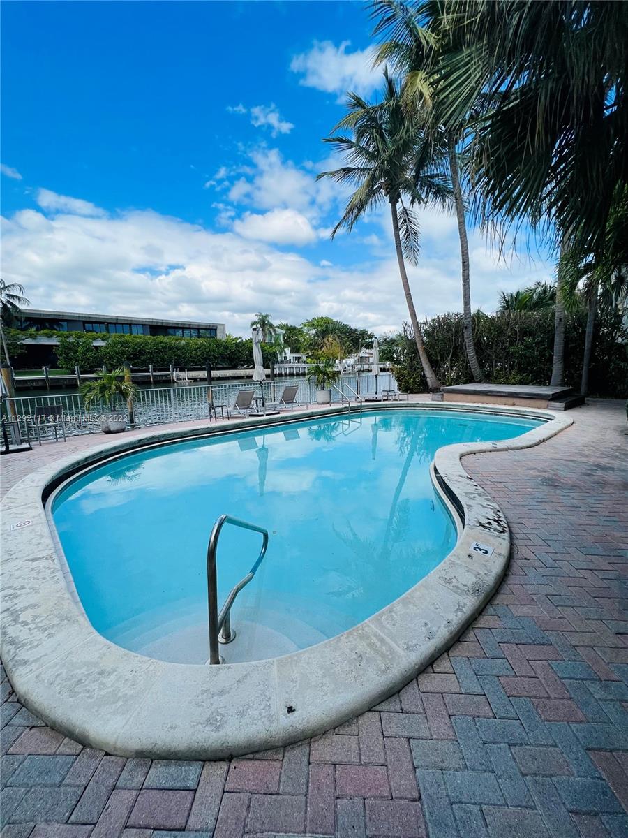 PINE TREE WATERWAY CONDO - Residential Lease