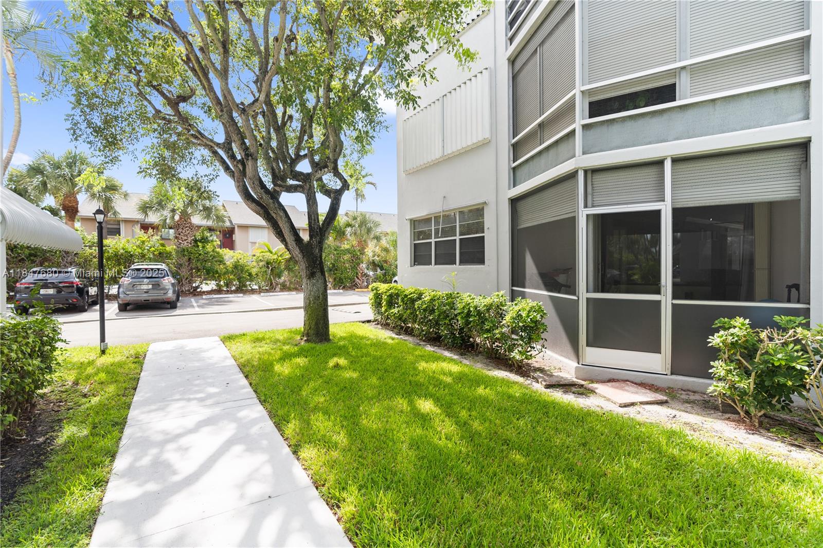 DEERFIELD BEACH GARDENS C - Residential
