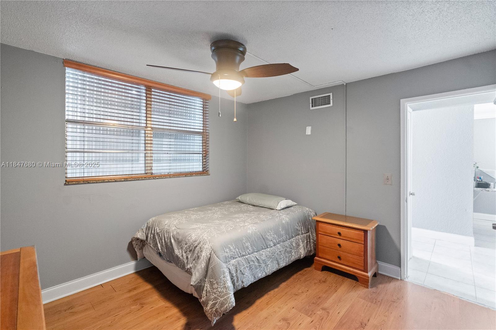 1040 SE 4th Ave 135