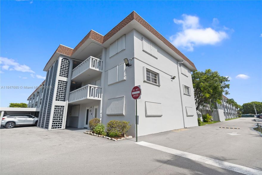 Discover comfort and convenience in this updated 2-bedroom, 2-bath condo located on the desirable first floor. Enjoy a bright, open living space filled with natural light and modern finishes throughout. The stylish kitchen features granite countertops, sleek appliances, and plenty of room for cooking and entertaining. The spacious primary suite includes a walk-in closet, and the second bedroom is perfect for guests or a home office. Step outside to your private patio—ideal for relaxing with views of the garden and easy access to the outdoors. Community perks include a sparkling pool, clubhouse, and secure parking. Just minutes from shopping, dining, and Deerfield’s beautiful beaches.