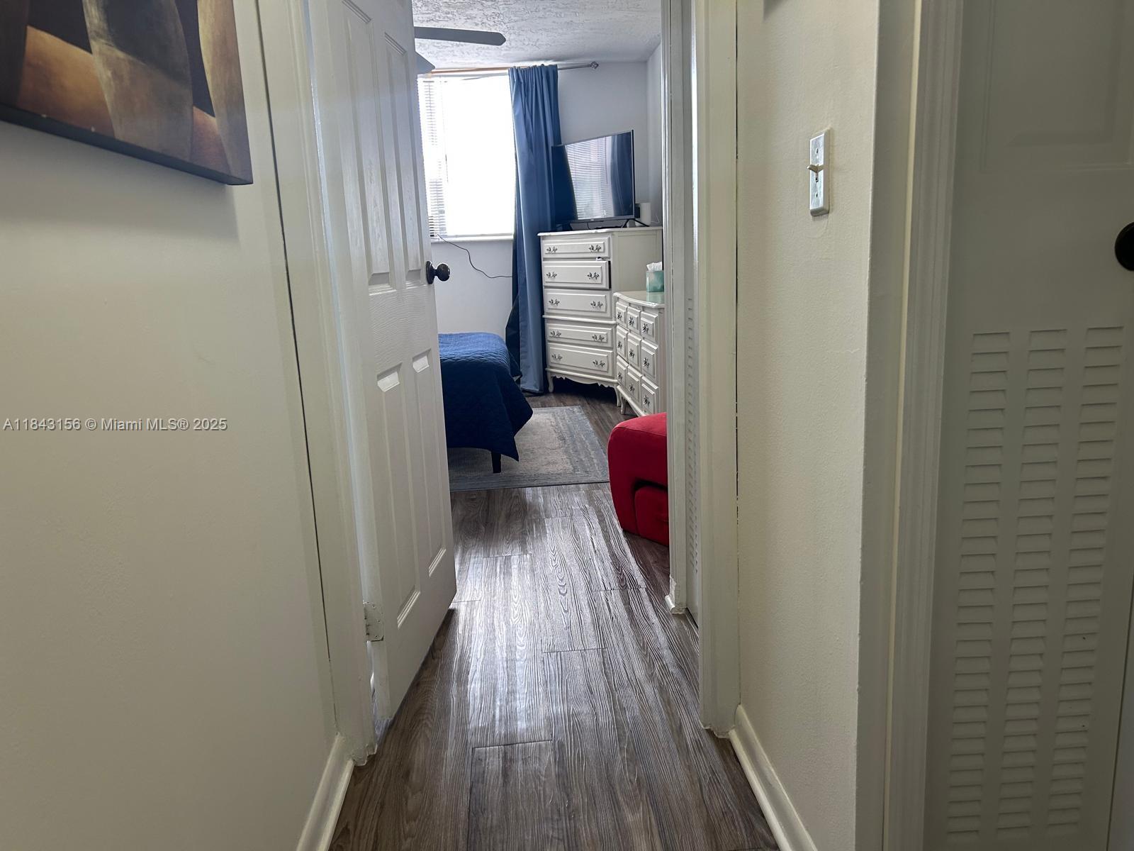 SOMERSET NO FIVE CONDO - Residential Lease