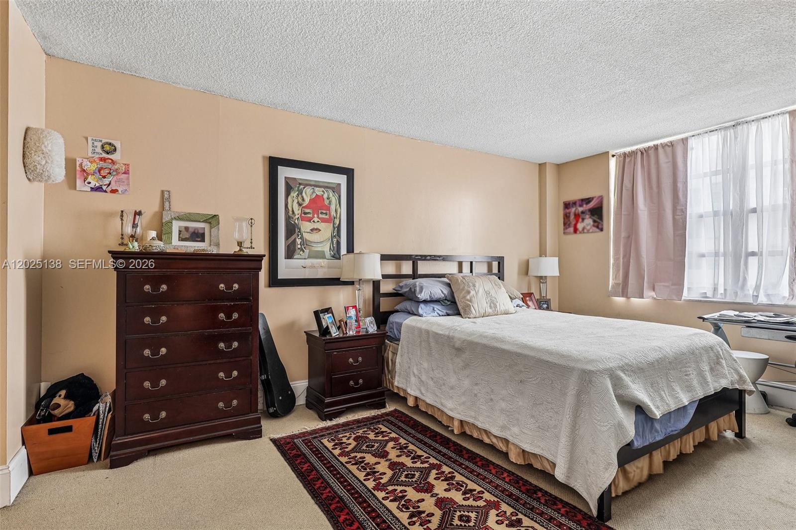 COMMODORE PLAZA CONDO - Residential