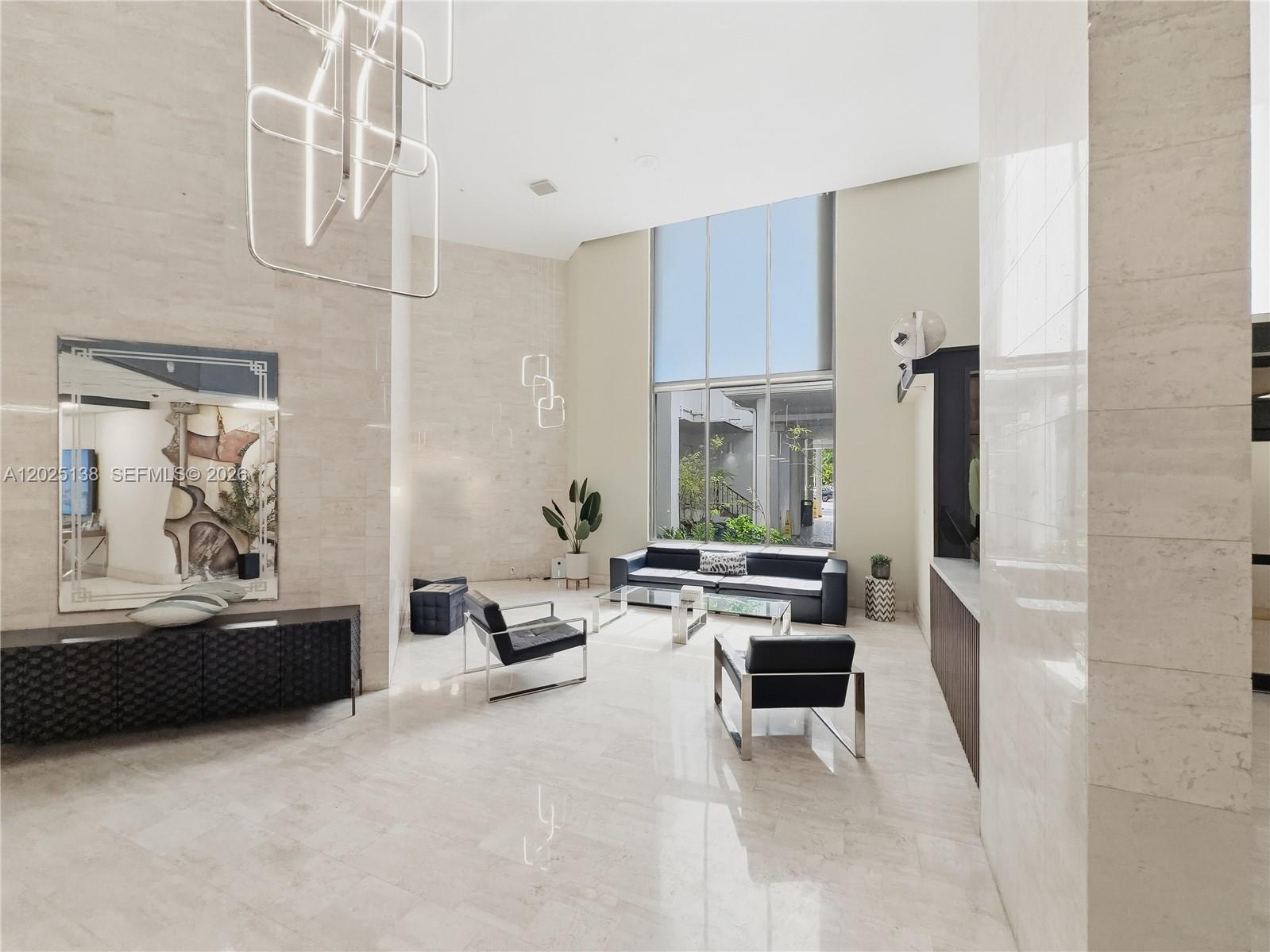 COMMODORE PLAZA CONDO - Residential
