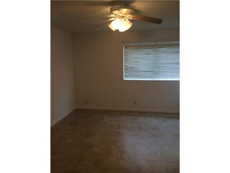 CORAL KEY CONDO - Residential Lease