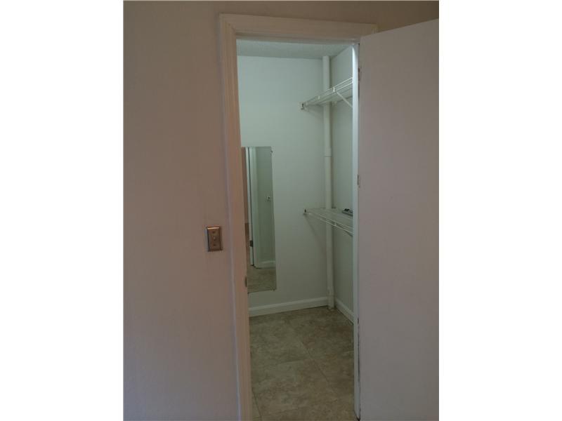 CORAL KEY CONDO - Residential Lease