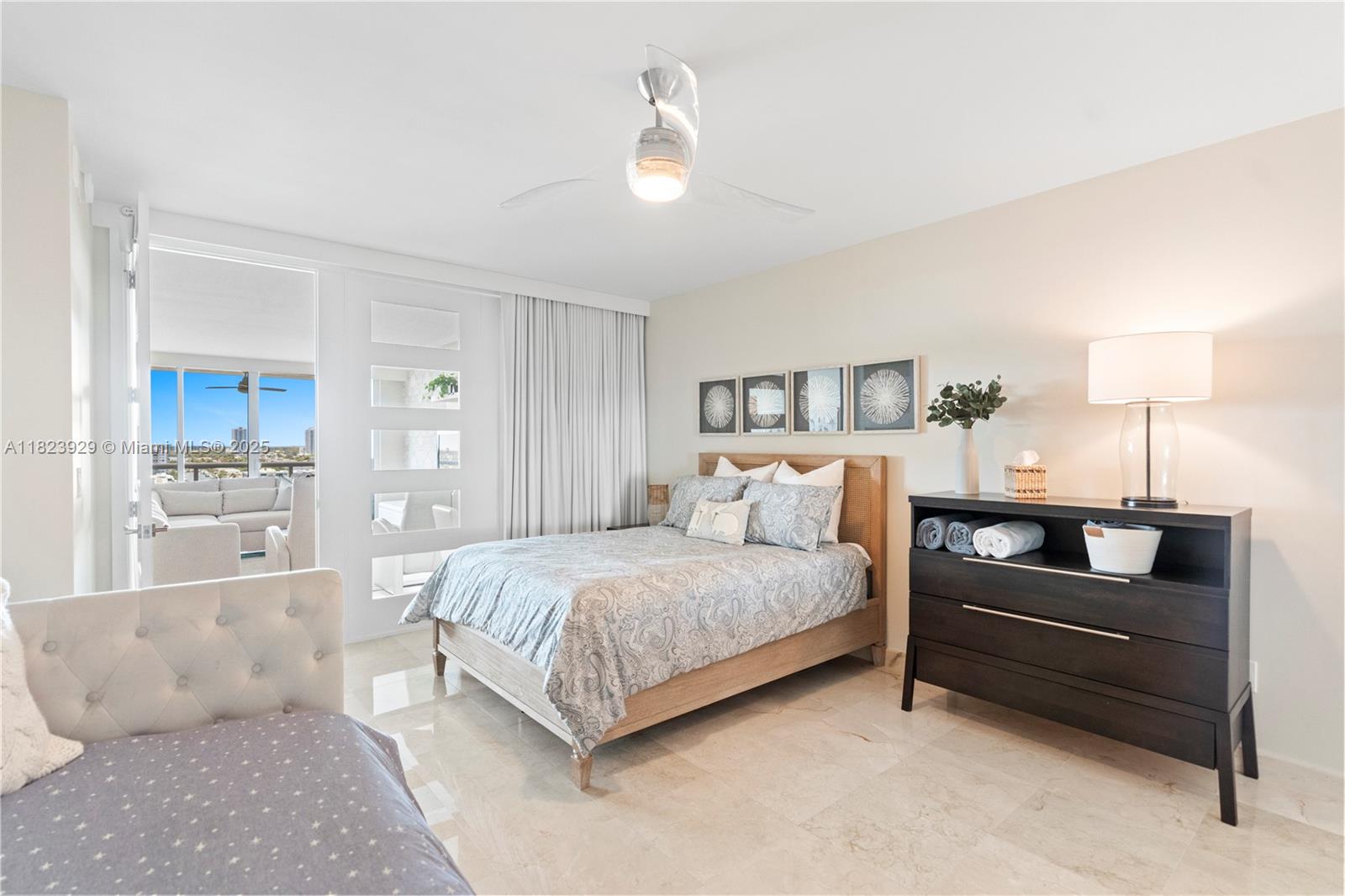 GOLDEN BAY CLUB CONDO - Residential