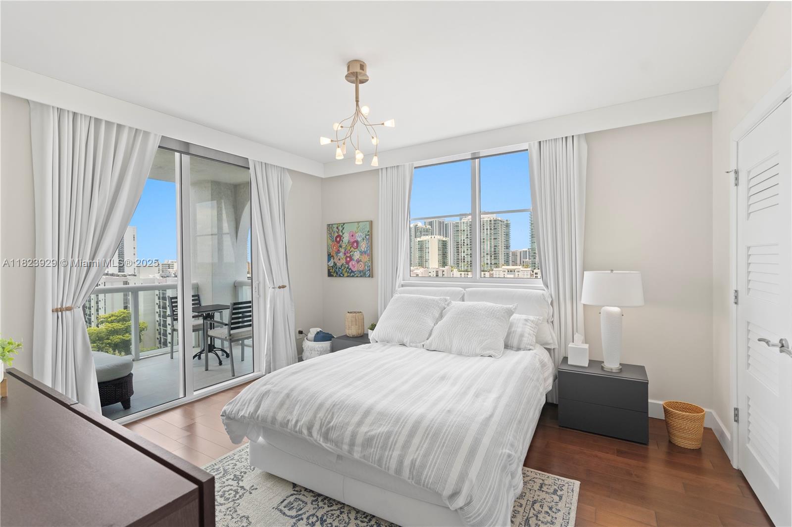 GOLDEN BAY CLUB CONDO - Residential