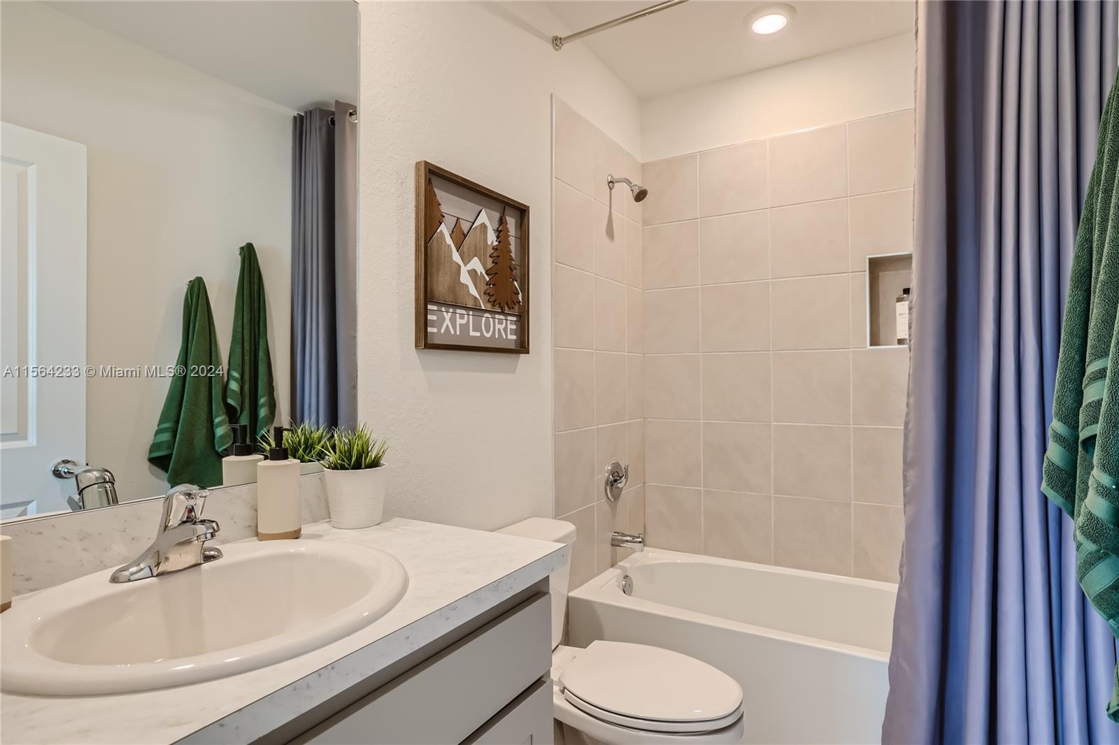 Sebastian Isles - Residential