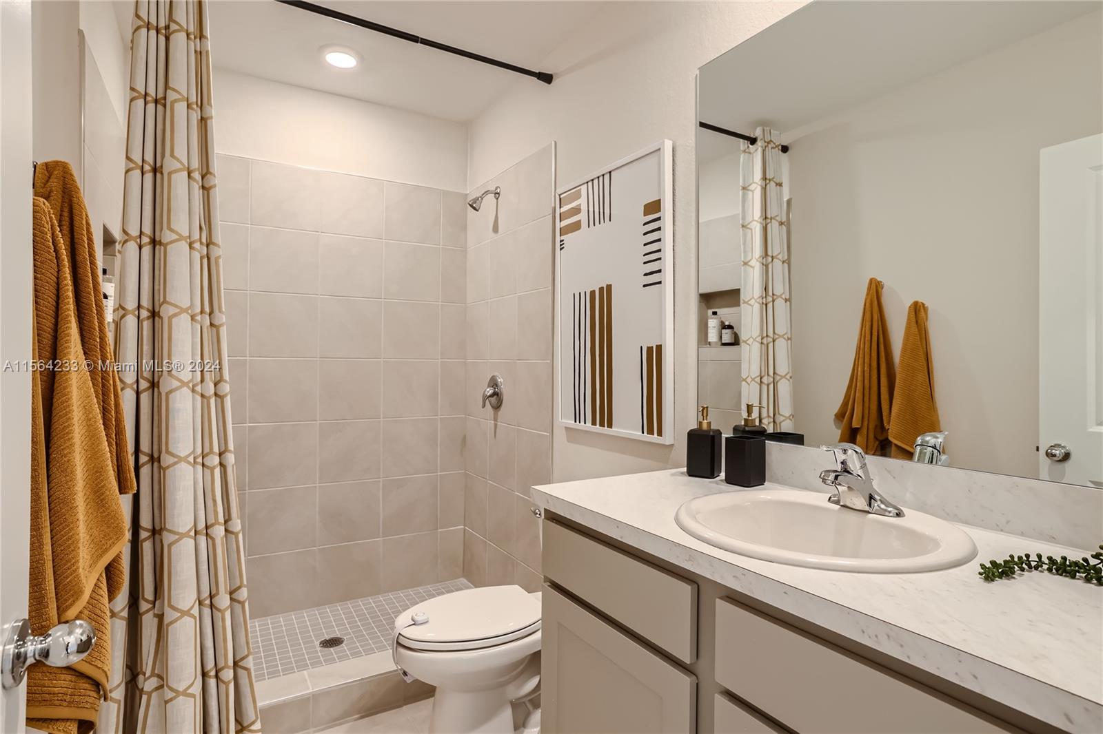 Sebastian Isles - Residential