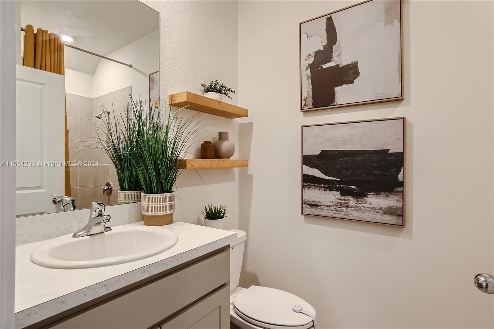 Sebastian Isles - Residential