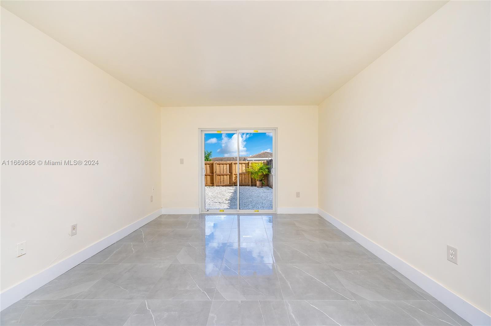 BARCLAY ESTATES 1ST ADDN - Residential