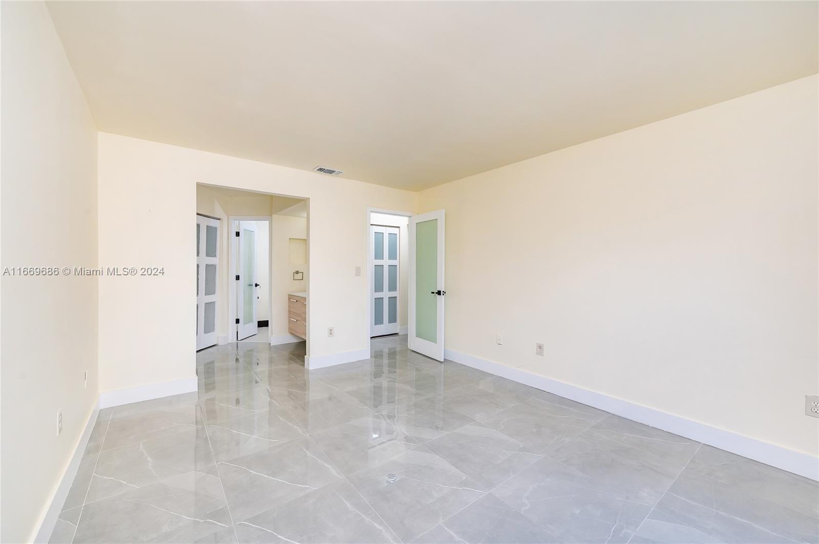 BARCLAY ESTATES 1ST ADDN - Residential