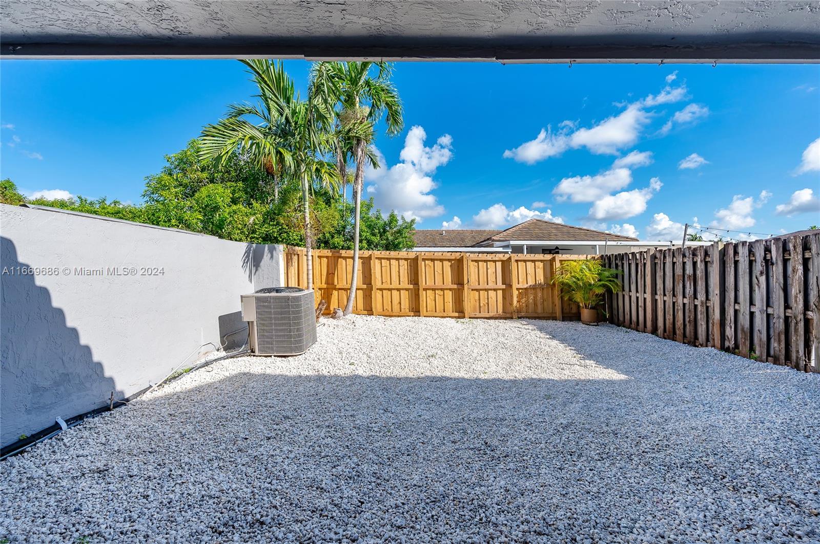 BARCLAY ESTATES 1ST ADDN - Residential