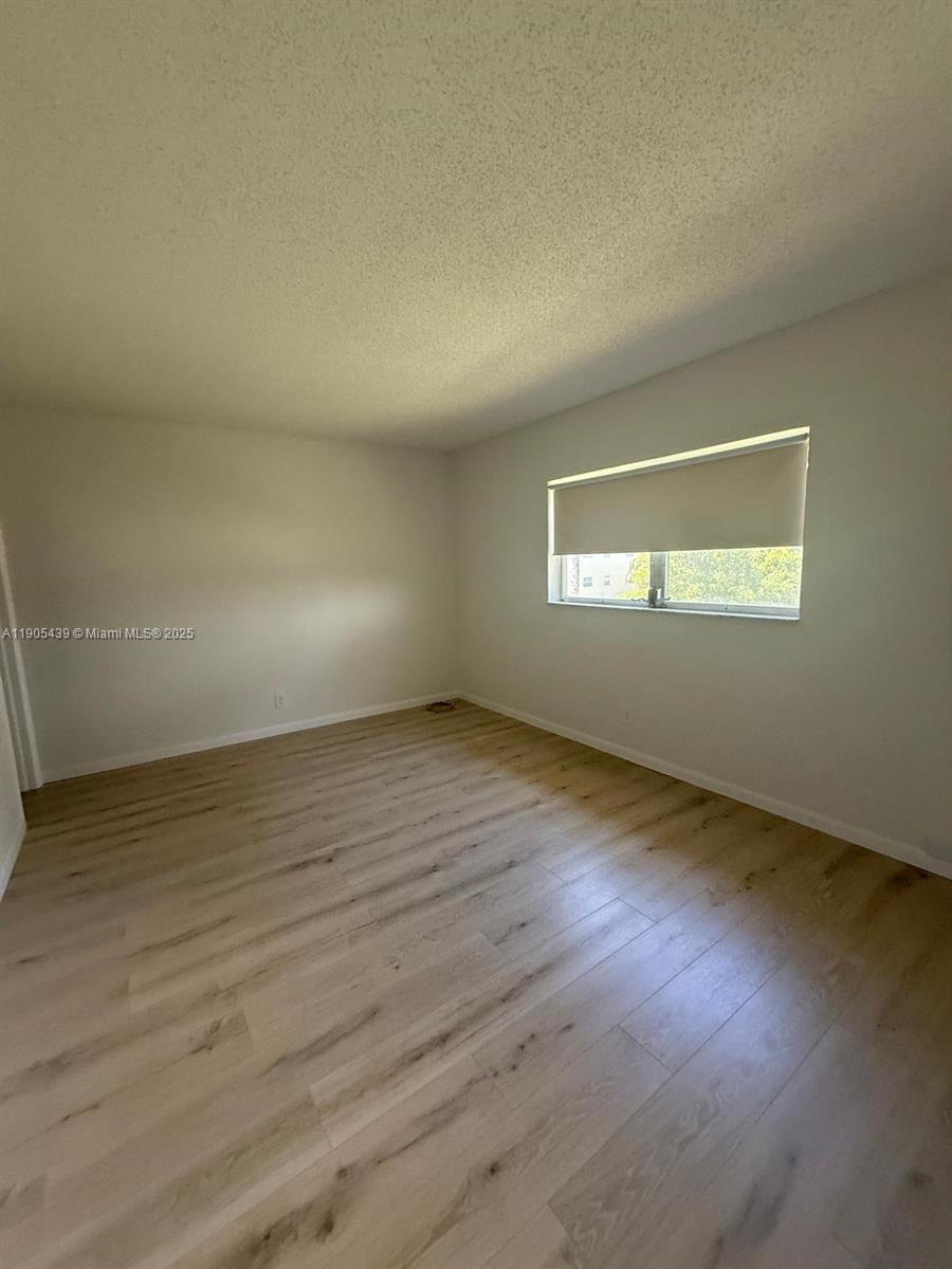 ORIOLE GARDENS 9 CONDO - Residential Lease