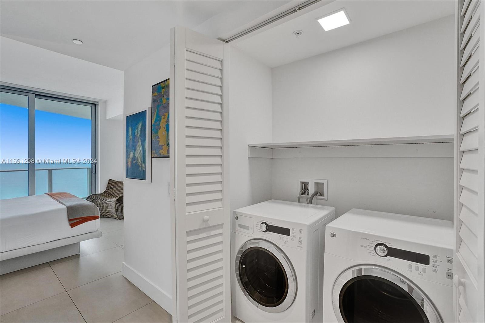 4111 SOUTH OCEAN DRIVE CO - Residential Lease