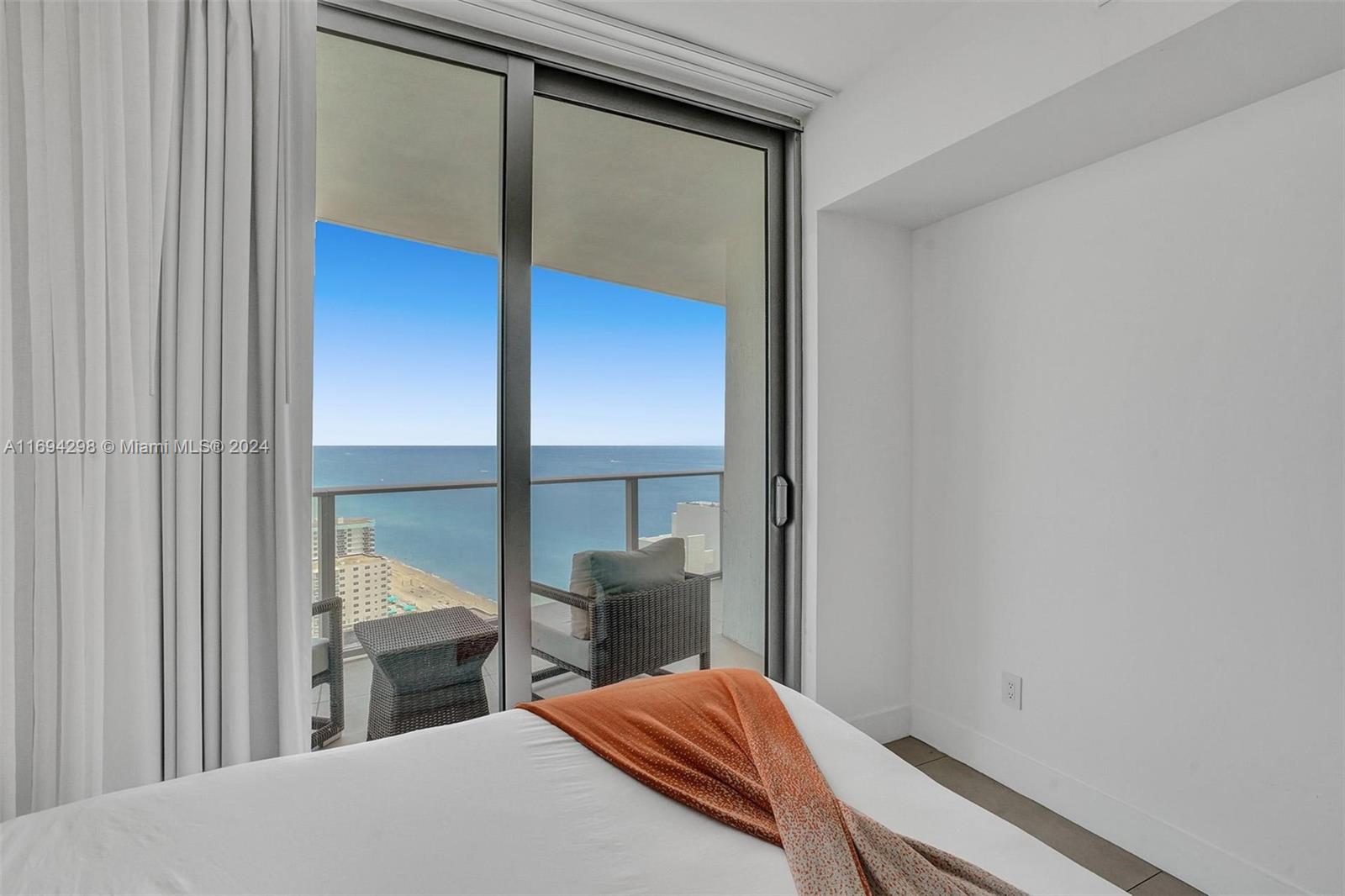 4111 SOUTH OCEAN DRIVE CO - Residential Lease