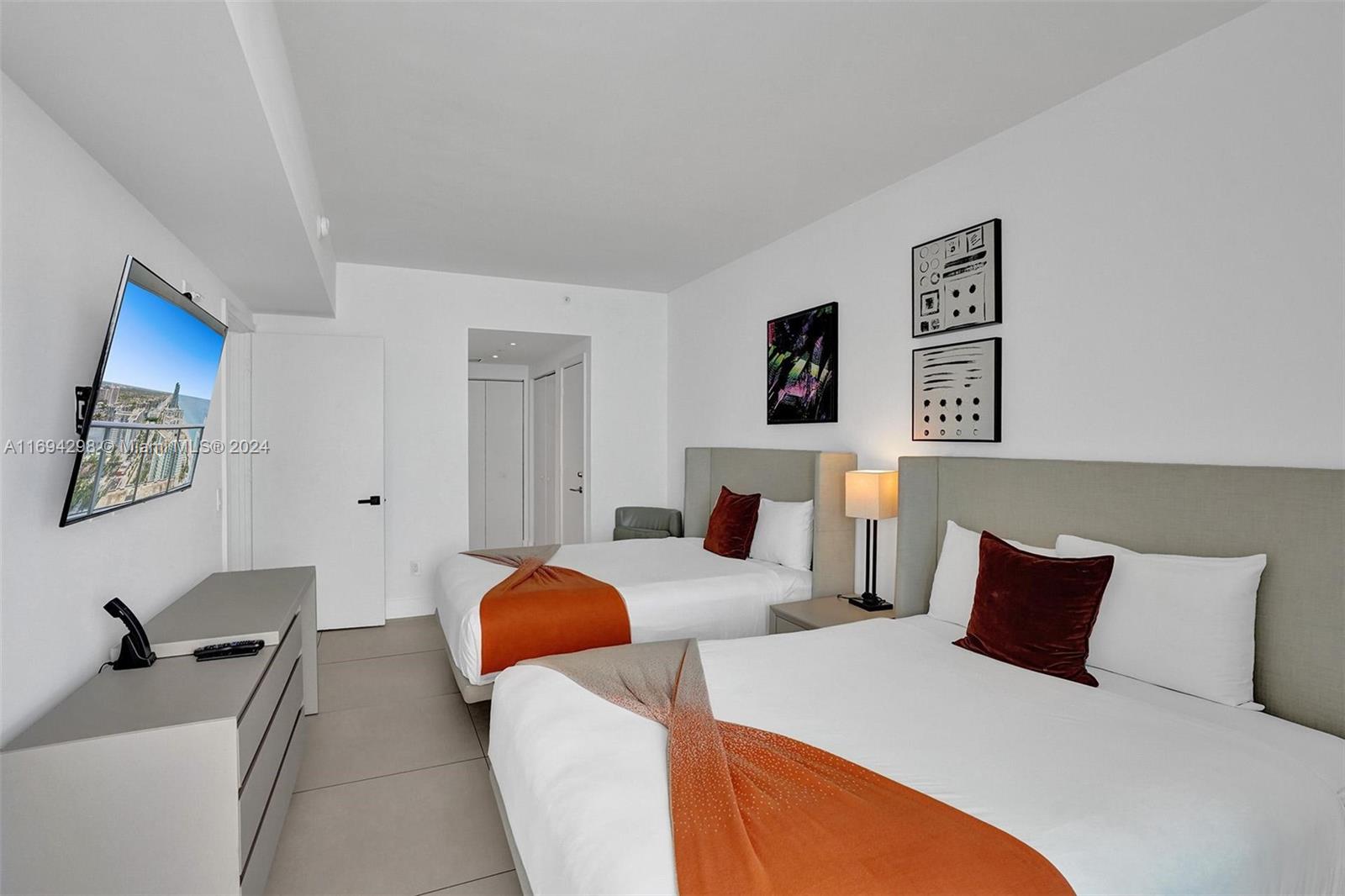 4111 SOUTH OCEAN DRIVE CO - Residential Lease